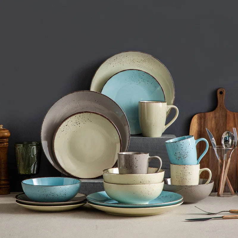 Aagman Dinnerware Set for Four Persons