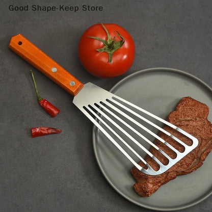 Stainless Steel Fish Frying Spatula with Wooden Handle - High-Temperature Fan-Shaped Cooking Tool